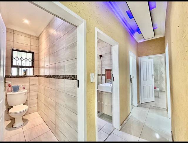 3 BEDROOM HOUSE FOR SALE IN THE ORCHARDS